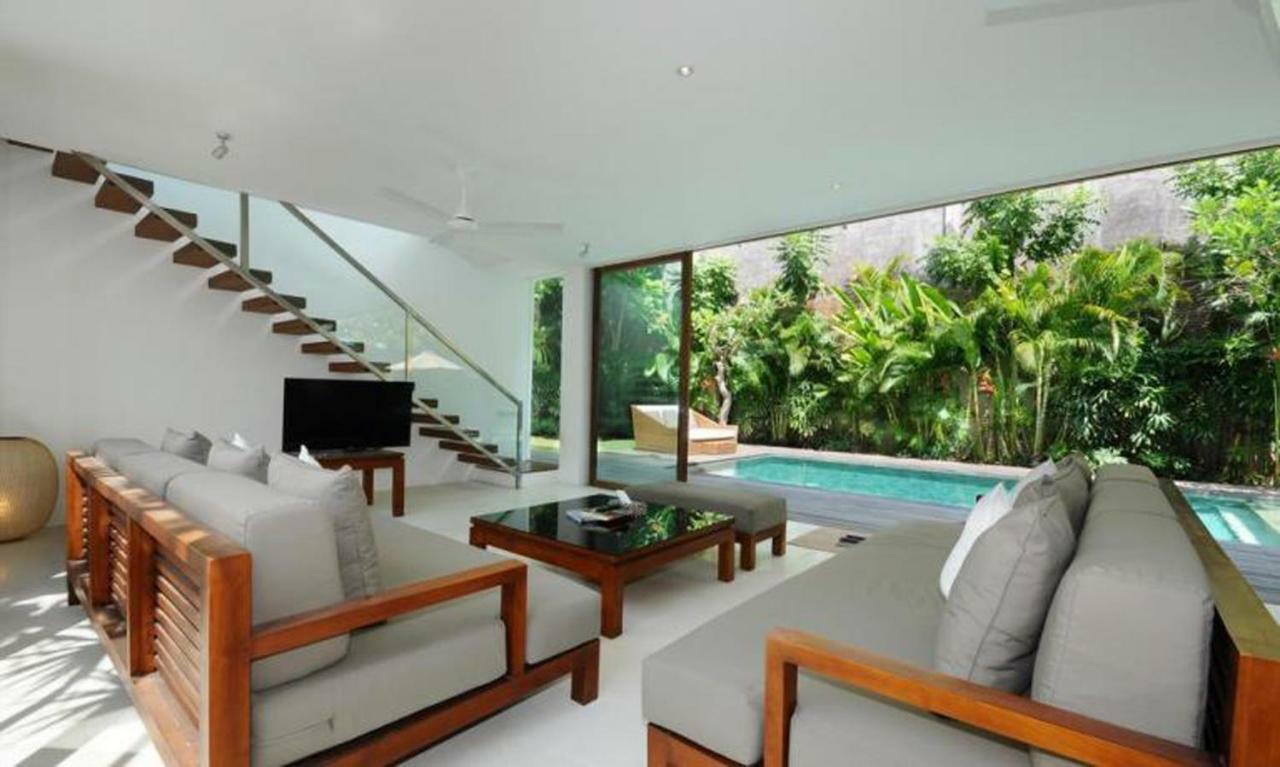 Beach Axis Villa, Seminyak Екстериор снимка